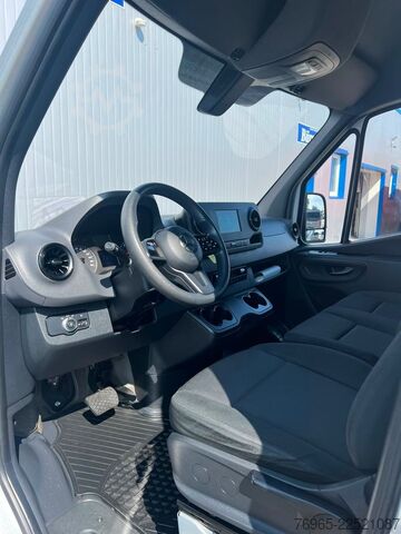 Bestelwagen met verhoogd dak MERCEDES-BENZ Sprinter 215 9G-TR HOCH+LANG KLIMA 3-SITZ KAMERA