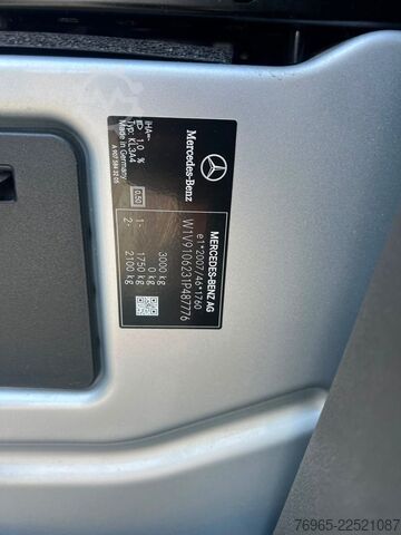 Bestelwagen met verhoogd dak MERCEDES-BENZ Sprinter 215 9G-TR HOCH+LANG KLIMA 3-SITZ KAMERA
