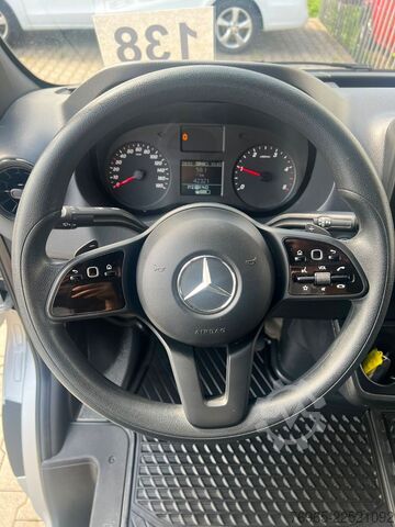 Bestelwagen met verhoogd dak MERCEDES-BENZ Sprinter 215 9G-TR HOCH+LANG KLIMA 3-SITZ KAMERA
