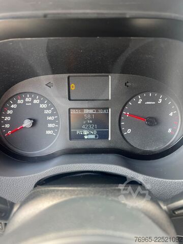Bestelwagen met verhoogd dak MERCEDES-BENZ Sprinter 215 9G-TR HOCH+LANG KLIMA 3-SITZ KAMERA