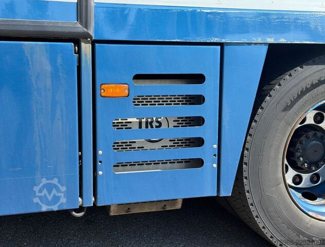 Camion frigorifique VOLVO FH 16.650 XL 6X2 FULL AIR FULL OPTIONS SIDE DOOR