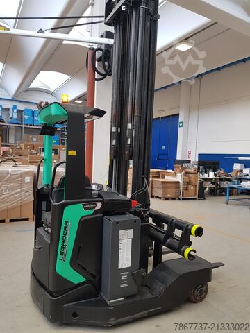 Vierwege-Gabelstapler Mitsubishi RBM20N2