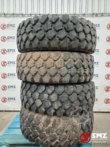 Banden Michelin Occ vrachtwagenband 395/85R20 158G Michelin