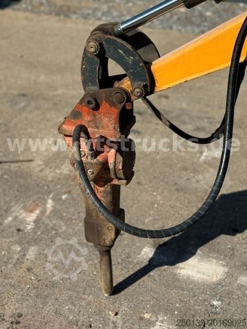 Mini excavator HYUNDAI HX10A Mikro Bagger hydraul. Fahrwerk Meißel