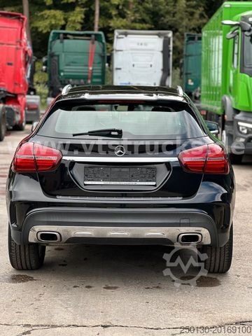 Furgoneta MERCEDES-BENZ GLA 200