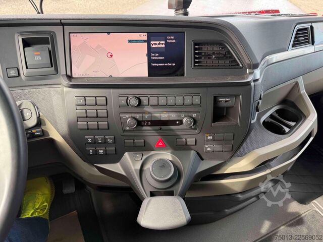 Camião florestal MAN TGX 33.510 BL CH 6X4 mit TajfunLIV 150Z96,MIETE?
