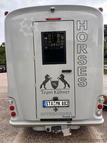 Viehtransporter RENAULT Master Interhorse  5 Sitzer  Haras / Hengste