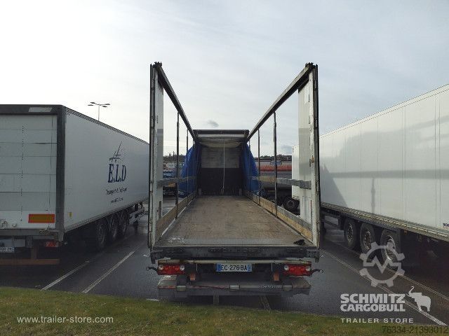 Semirimorchio con telone Schmitz Cargobull Semitrailer Curtainsider Standard Hayon