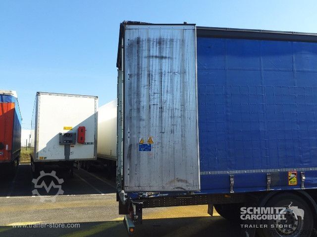 Semirimorchio con telone Schmitz Cargobull Semitrailer Curtainsider Standard