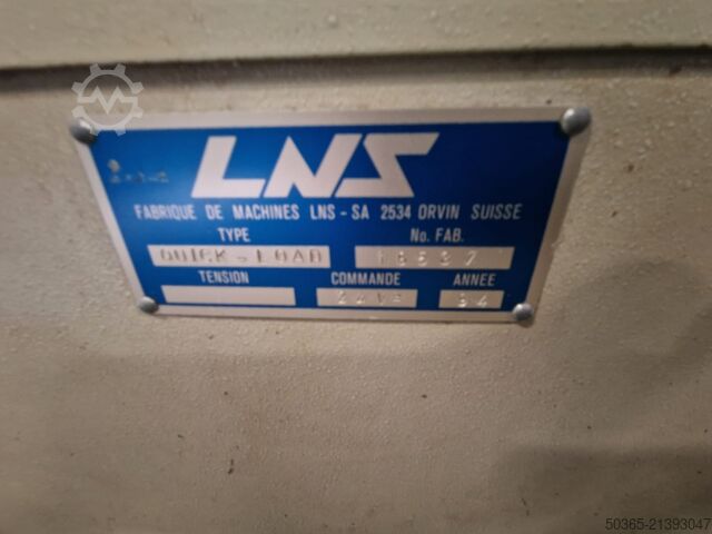 Hinrichs Flurfördergeräte GmbH & Co. KG Hinrichs Flurfördergeräte GmbH & Co. KG Hinrichs Flurfördergeräte GmbH & Co. KG