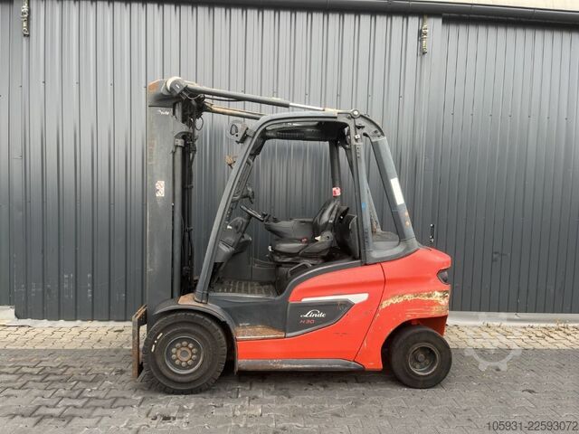 Stivuitoare diesel Linde H30D-01