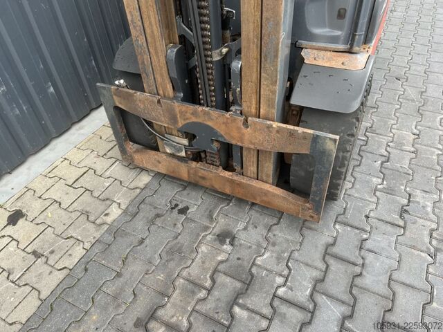 Stivuitoare diesel Linde H30D-01