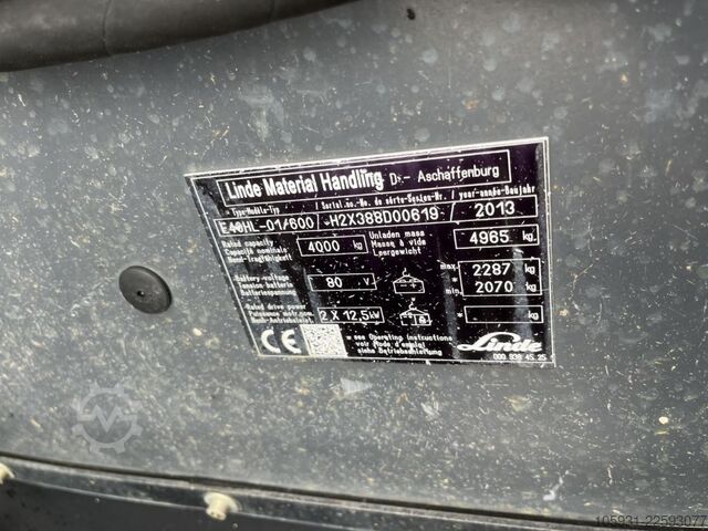 Stivuitor electric cu 4 roți Linde E40HL-01