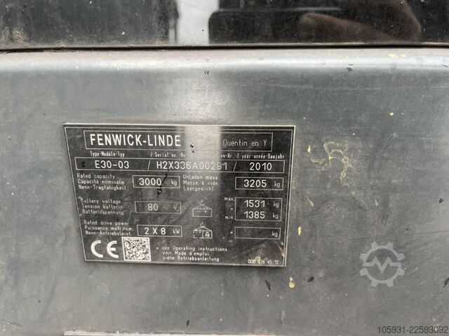 Stivuitor electric cu 4 roți Linde E30-03