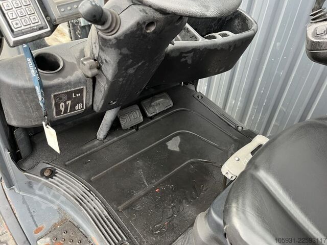Stivuitoare diesel Linde H18D-01