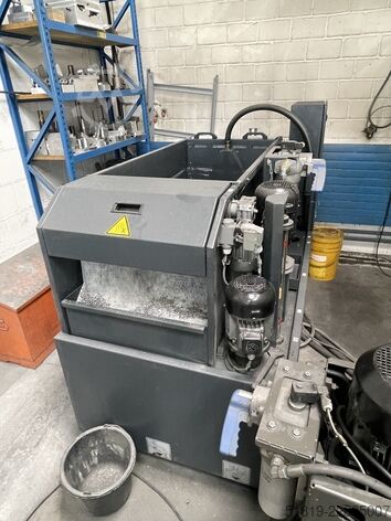 5-axligt bearbetningscenter HEDELIUS RS 60 MAGNUM-2000