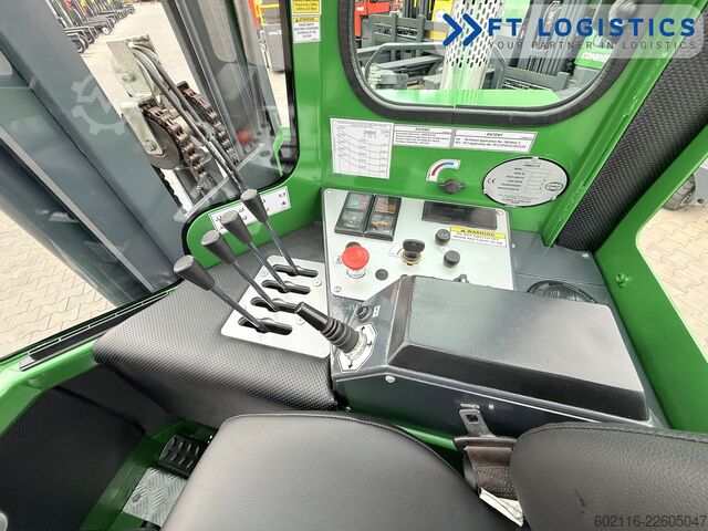 Empilhadeira multidirecional Combilift C4500 DIESEL WIDE-FORK-POSITIONER