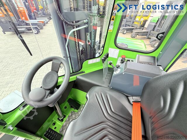 Carretilla retráctil de 4 vías Combilift C3000 DIESEL TRIPLEX 5952 WFP FULL CABIN