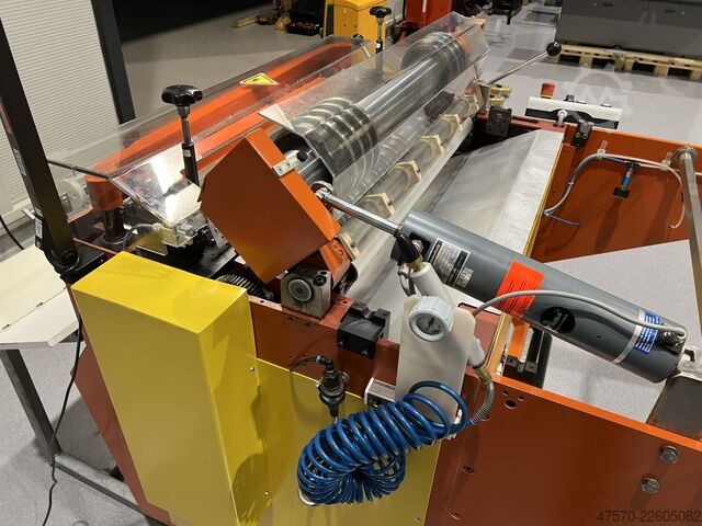 μηχάνημα κοπής χαρτιού Robust 800 Roll-to-Sheet Slitter