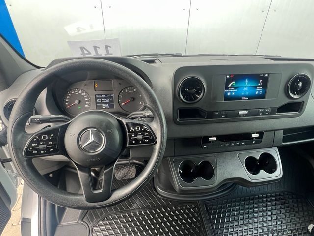 Skåpbil MERCEDES-BENZ Sprinter 314 9G KLIMA NAVI TOTWINKEL KAMERA LED