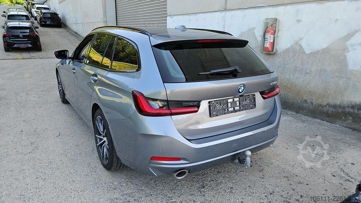 Kleinbus BMW 330 e Touring AHK Abstand Tempomat Keyless