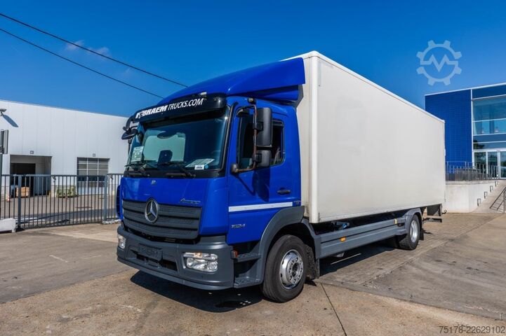 Kufr Mercedes-Benz ATEGO 1524 L + DHOLLANDIA 2T.