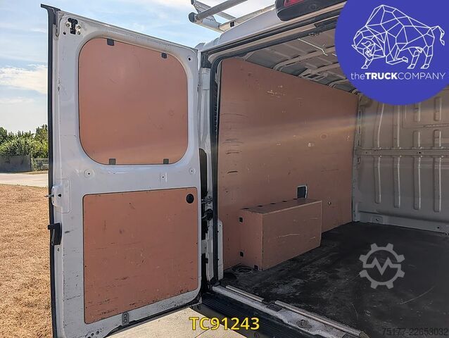 Duba panelată Citroën Jumper Tole L1H1 120 CH CLUB