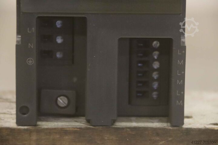 Alimentación Siemens 6ES7 307-1EAOO-OAAO