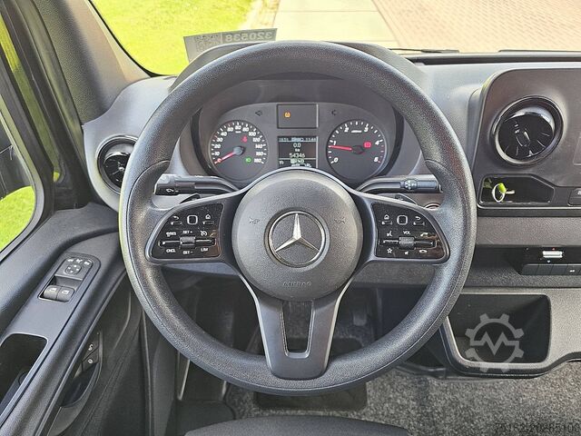 Kombi z wysokim dachem MERCEDES-BENZ SPRINTER 315 L2H2 Automaat Mbux!