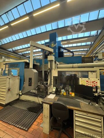 CNC - carrousel draaibank TOS HULIN SKA 12 CNC