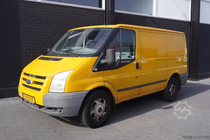 Dobozos furgon Ford Transit 330S 2.4 TDCI - Airco - Cruise - Trekha...