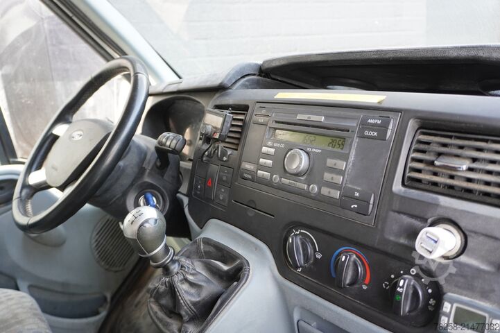 Dobozos furgon Ford Transit 330S 2.4 TDCI - Airco - Cruise - Trekha...