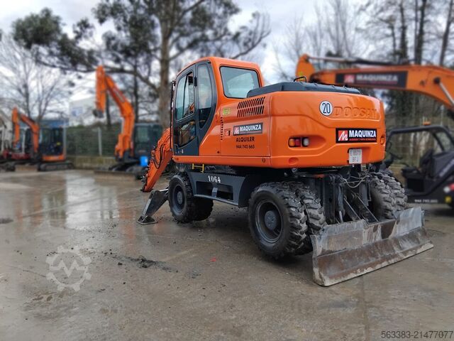 Kerekes kotrógép Doosan DX140W