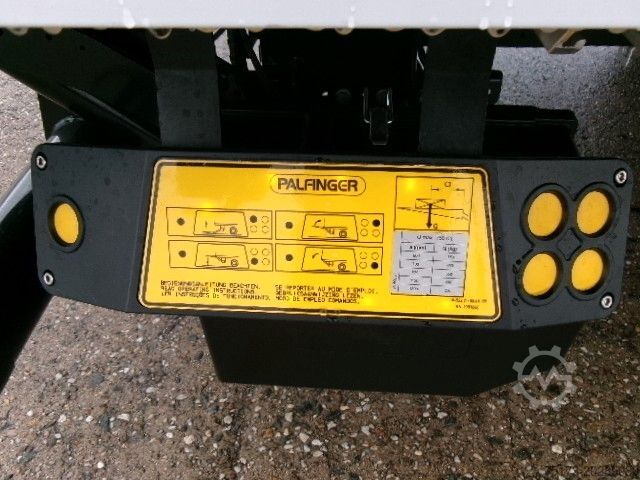 Transporter mit Koffer FORD Transit 350L4 Trend ATHeckantr. Koffer LWB Kam