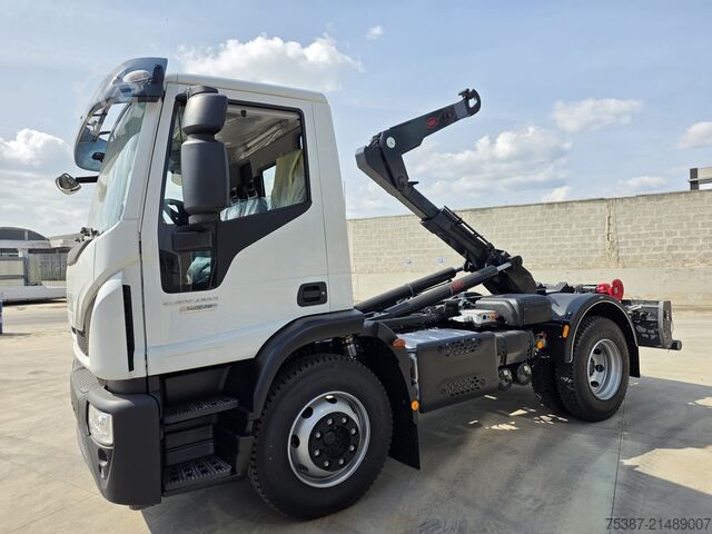 Kroghejselastbil IVECO 140E28