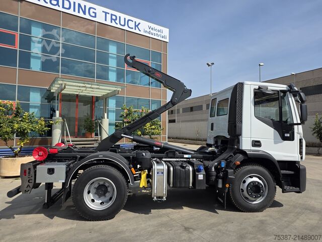 Kroghejselastbil IVECO 140E28