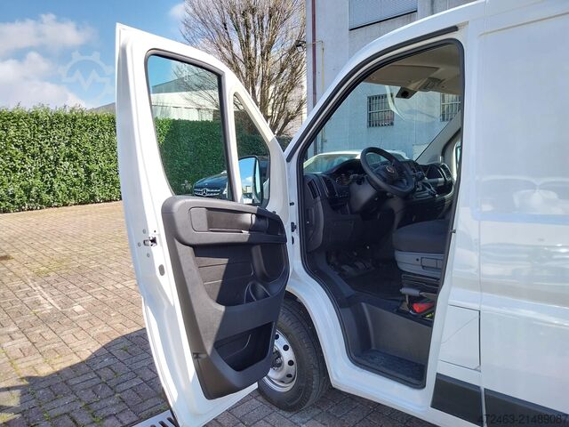 Ducato 28 2.2 Mjt 120CV PC-TN Fourgon FIAT Ducato