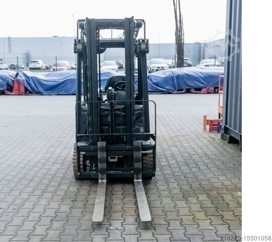 περονοφόρο ανυψωτικό Linde E15-02