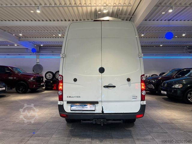 Furgão de teto alto VOLKSWAGEN Crafter TDI *Hoch+Lang*AHK*Klima*Garantie