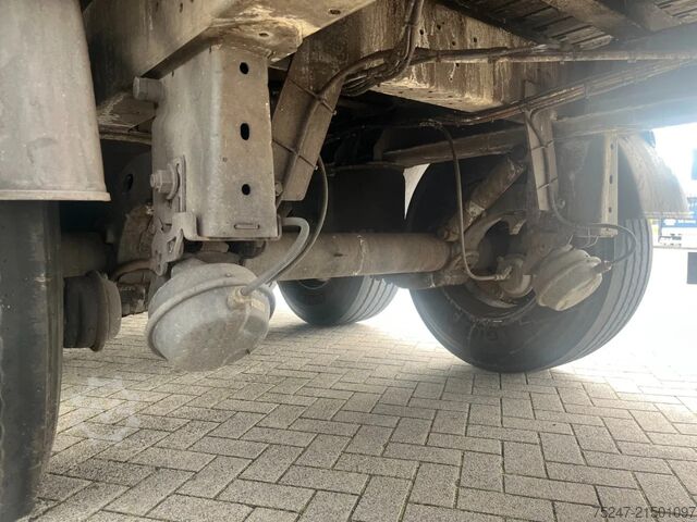 Vloer verplaatsen Knapen Trailers K100 - 92m3 Zijwandbeschermzeil Floor 10mm