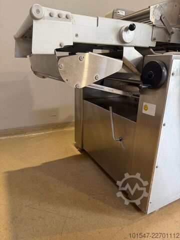 Deeguitrolmachine Rondo Combi
