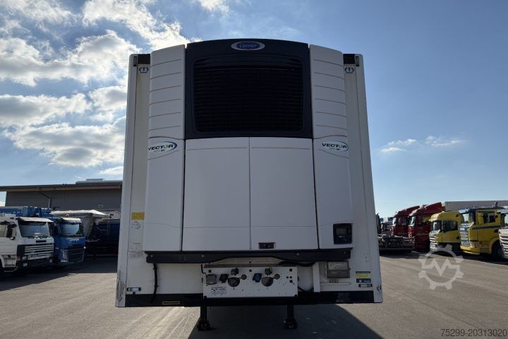 Kühlauflieger Krone SZ Carrier 1950 /  Swiss-Vehicle