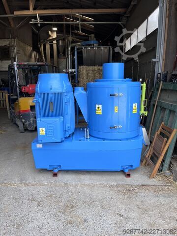 Pressa per pellet Himel / Gama 