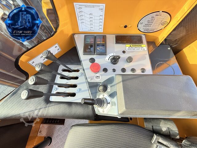 Empilhadeira multidirecional Combilift C4000 GAS DUPLEX 4100 SIDE-SHIFT