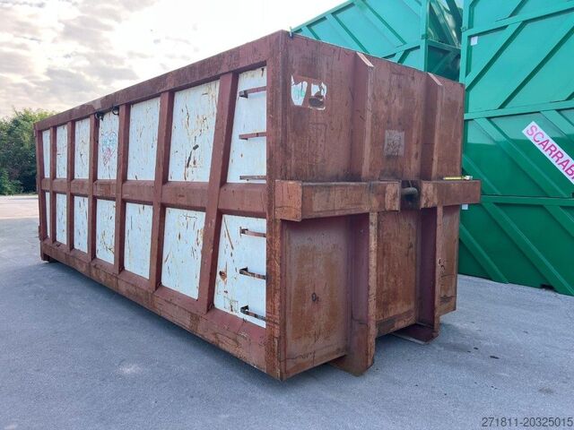Kampós konténer  CONTAINER SCARRABILE USATO A CIELO APERTO