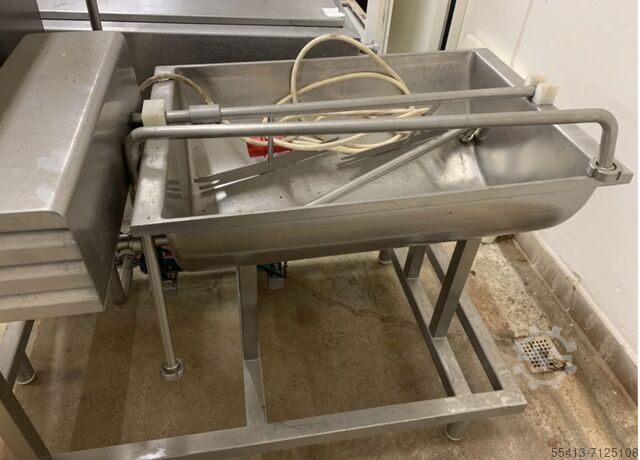 KLEINE KAASBAK MET ROERWERK