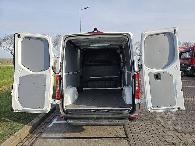 Kombi z wysokim dachem MERCEDES-BENZ SPRINTER 314 L1H1 Automaat Mbux