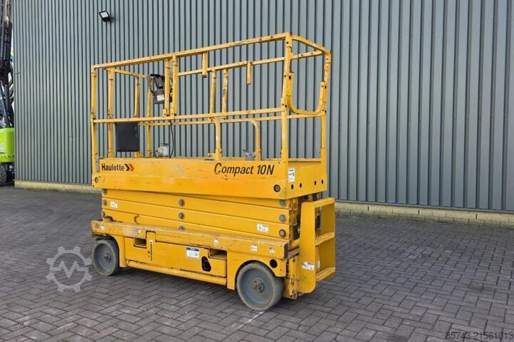 Podnośnik nożycowy Haulotte Compact 10N Electric, 10m Working Height, 230kg Ca
