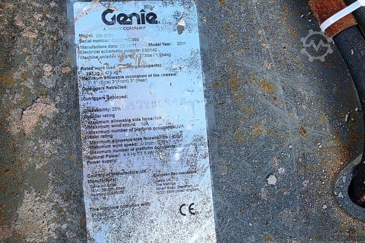 Podnośnik nożycowy Genie GS2632 Electric, 10m Working Height, Non Marking T