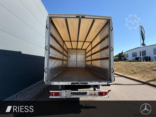 Vrachtwagen met bakwagen  Anhänger Junghans SDAH LM